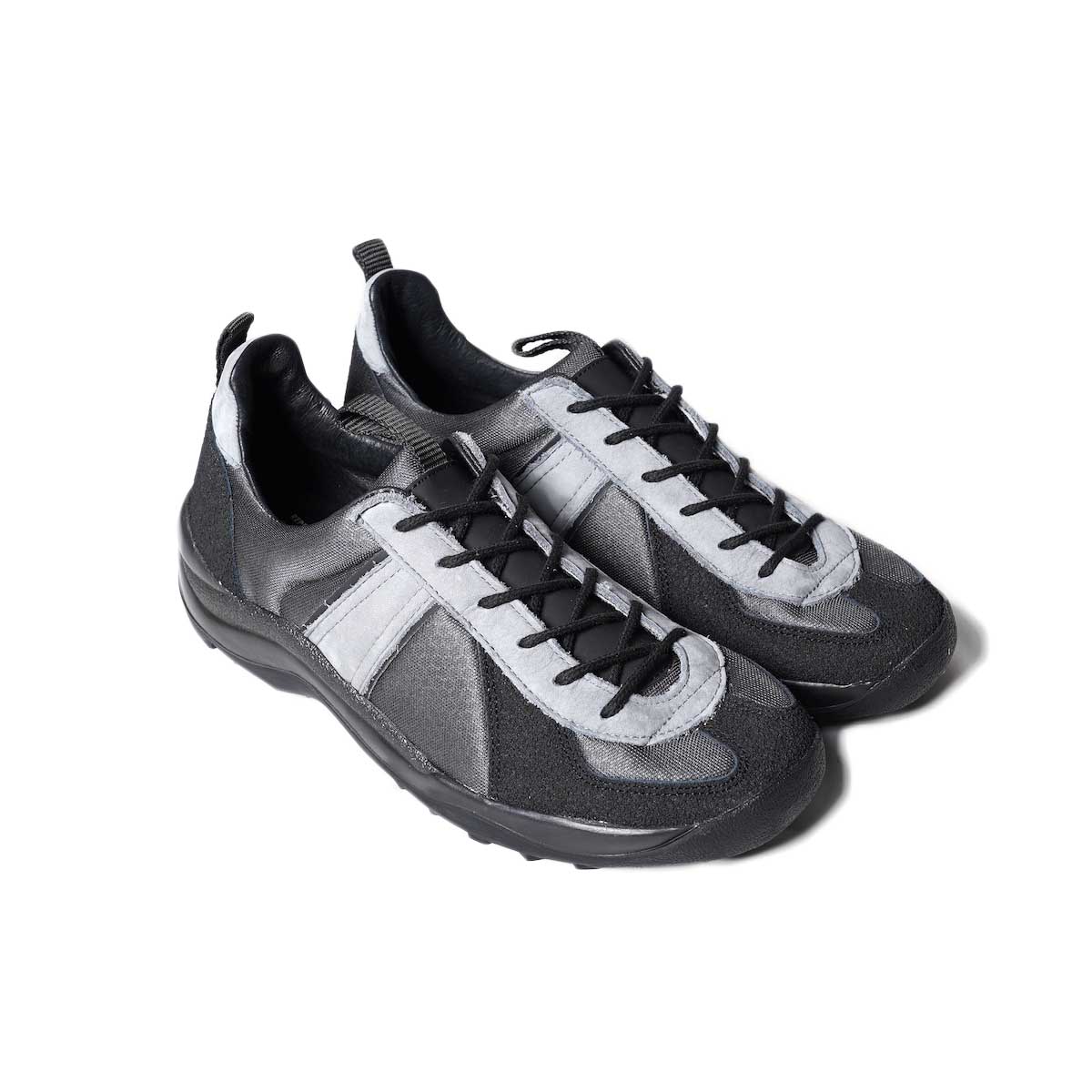 REPRODUCTION OF FOUND / GERMAN MILITARY TRAINER (Dark Gray / Gray)