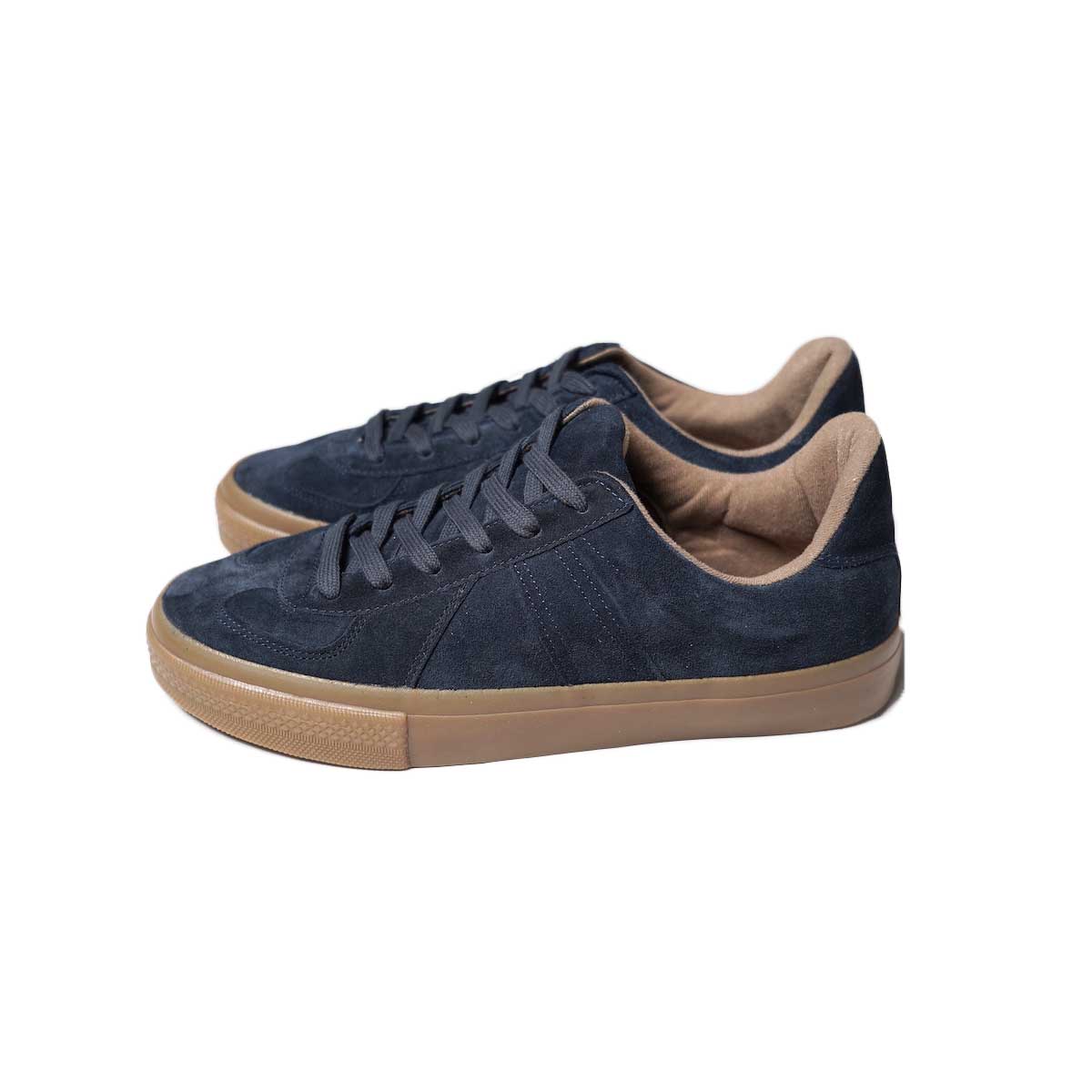 REPRODUCTION OF FOUND / GERMAN MILITARY TRAINER (Dark Navy Suede)サイド