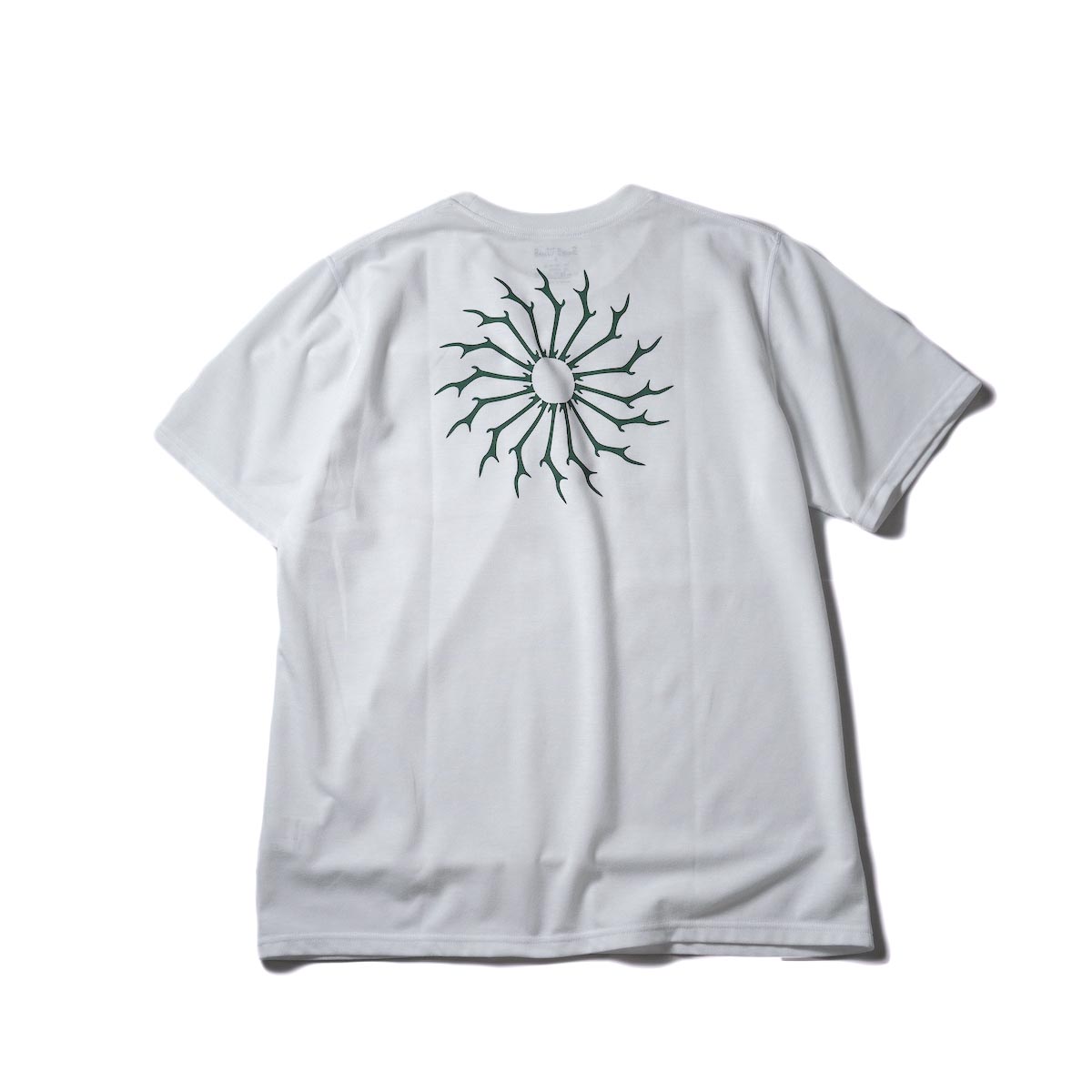 South2 West8 / S/S ROUND POCKET TEE - CIRCLE HORN (White)