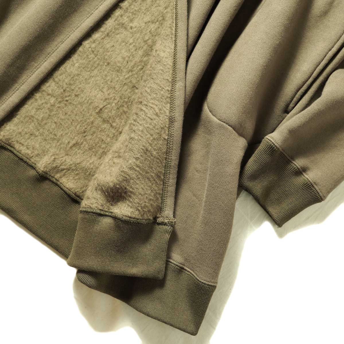 SOIL / PLAIN SWEAT HOODED CARDIGAN (Khaki) 袖・裾