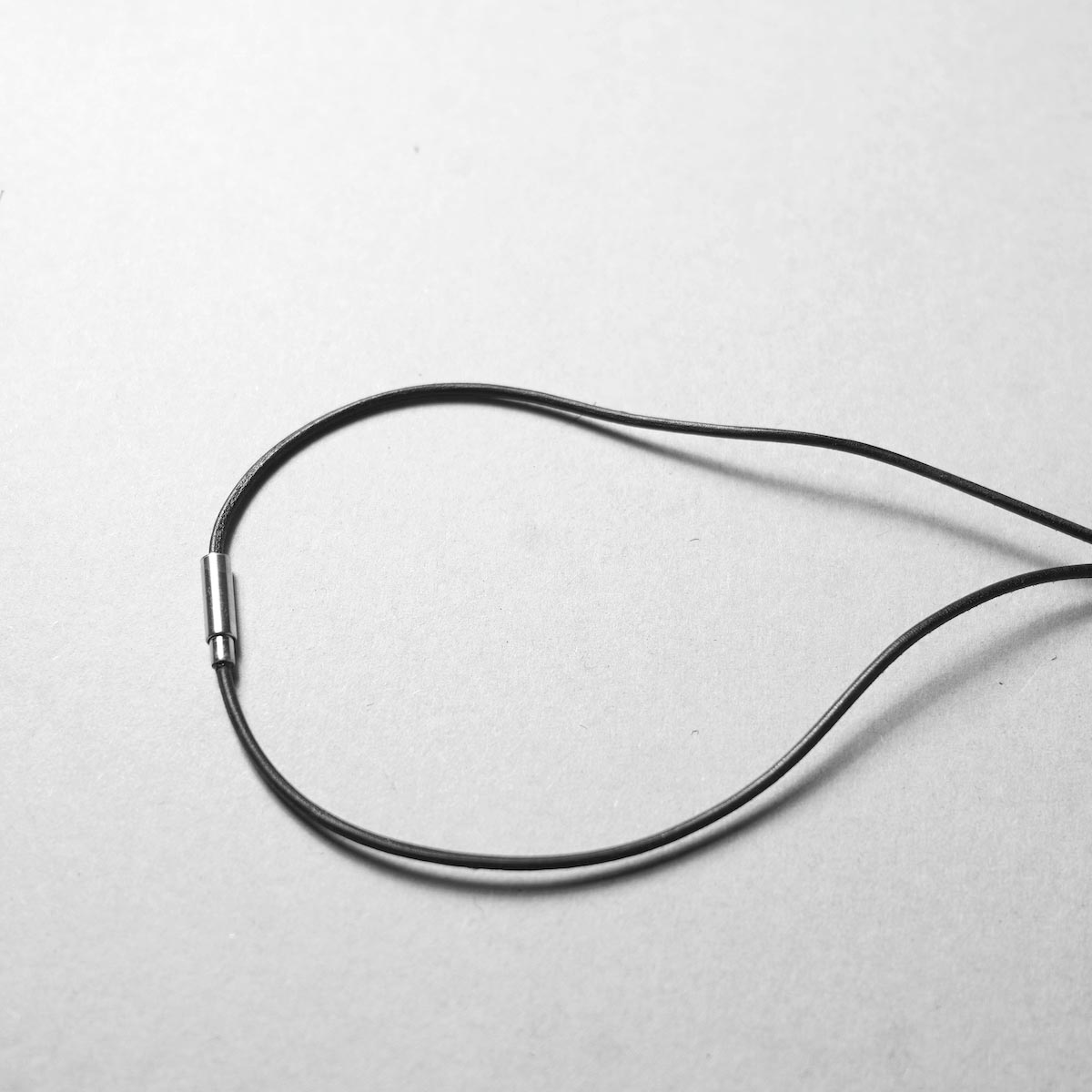 The Soloist / sc.0018 bone shaped glasses holder.-L- (Silver)着脱部分