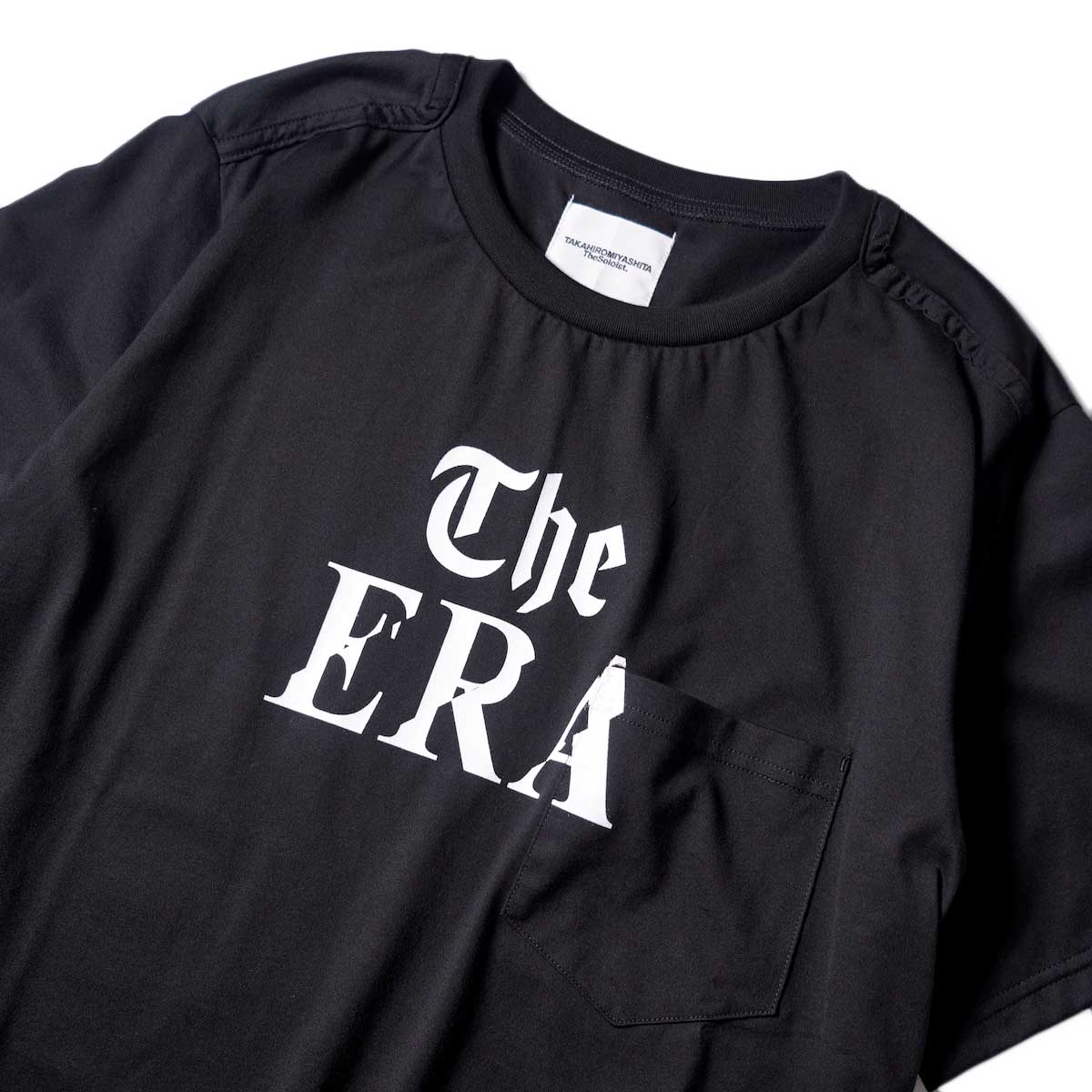 The Soloist / sc.0015AW22 the era. (s/s pocket tee) (Black)プリント