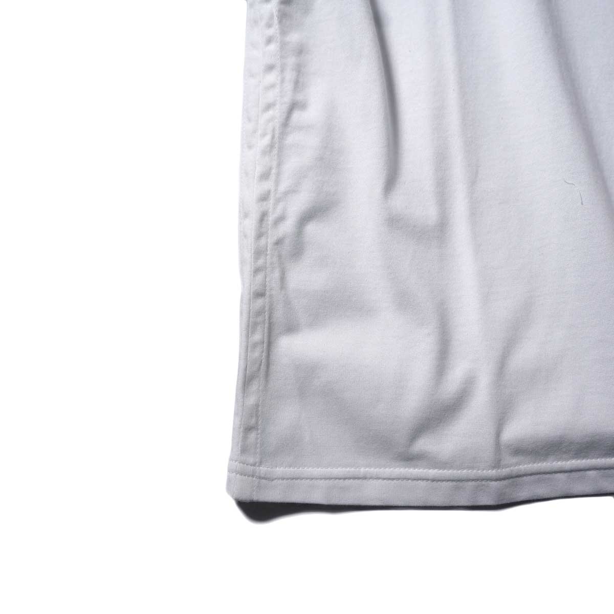 The Soloist / sc.0015AW22 the era. (s/s pocket tee) (White)裾