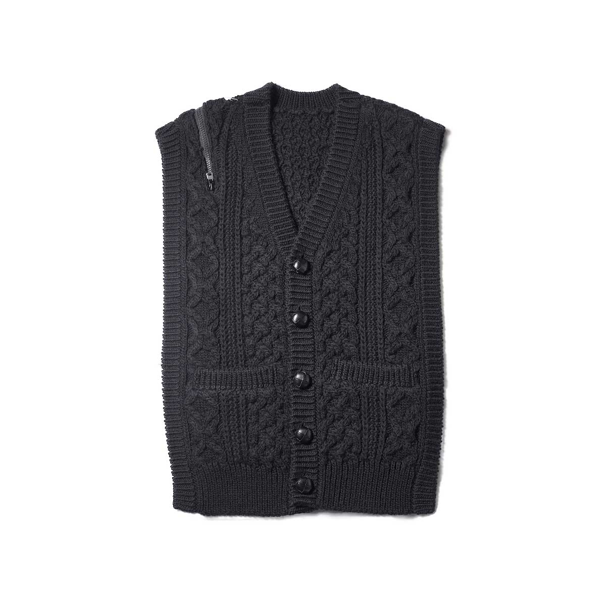 The Soloist / sk.0002AW22 reverse double zip aran pattern vest. (Black)
