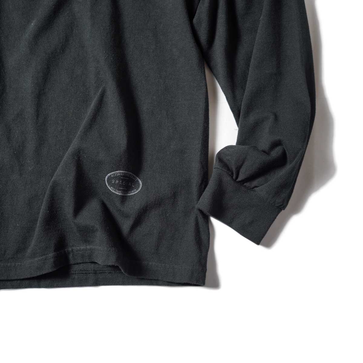 TANGTANG / SPLIT - YOUTH (Black)裾、袖