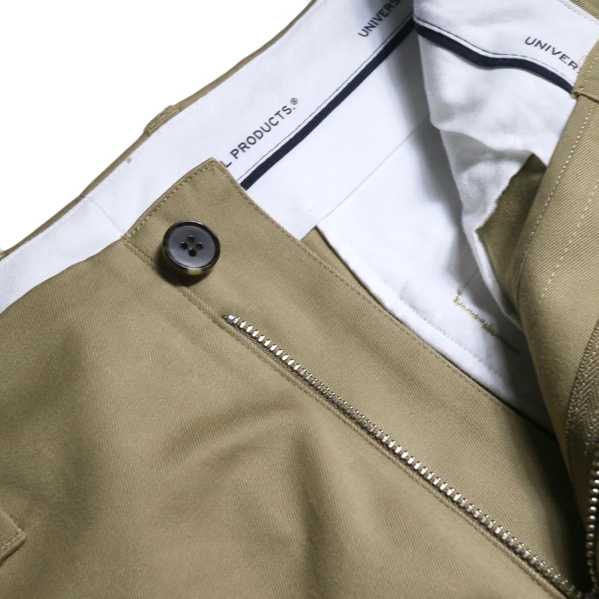 UNIVERSAL PRODUCTS / No Tuck Wide Chino Trousers (Camel)ジップフライ