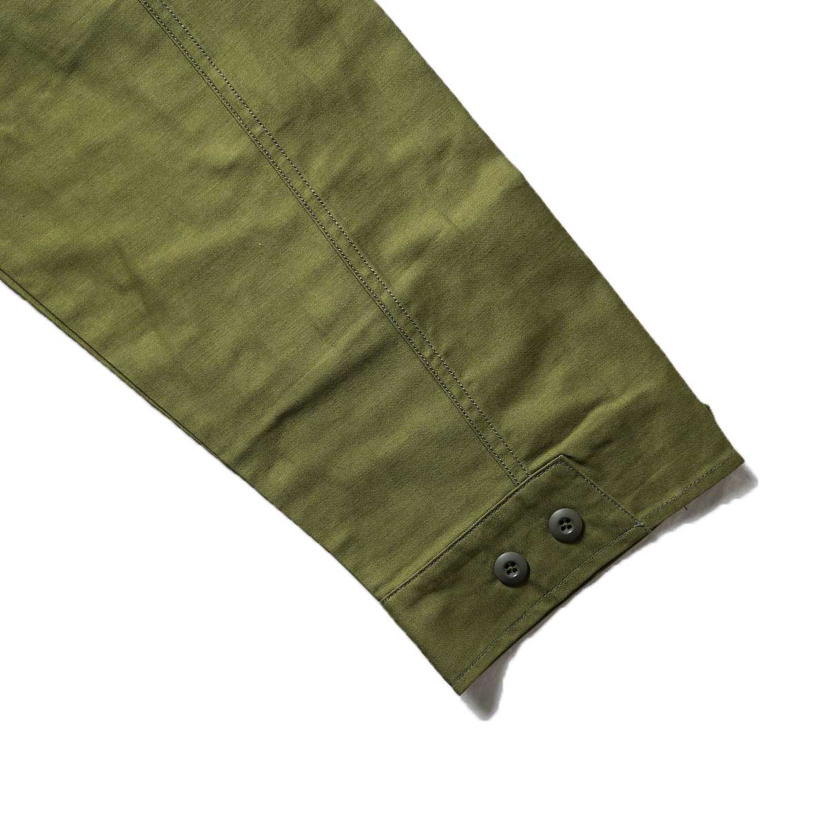 UNIVERSAL PRODUCTS / Gung Ho Fatigue Jacket (Olive)袖
