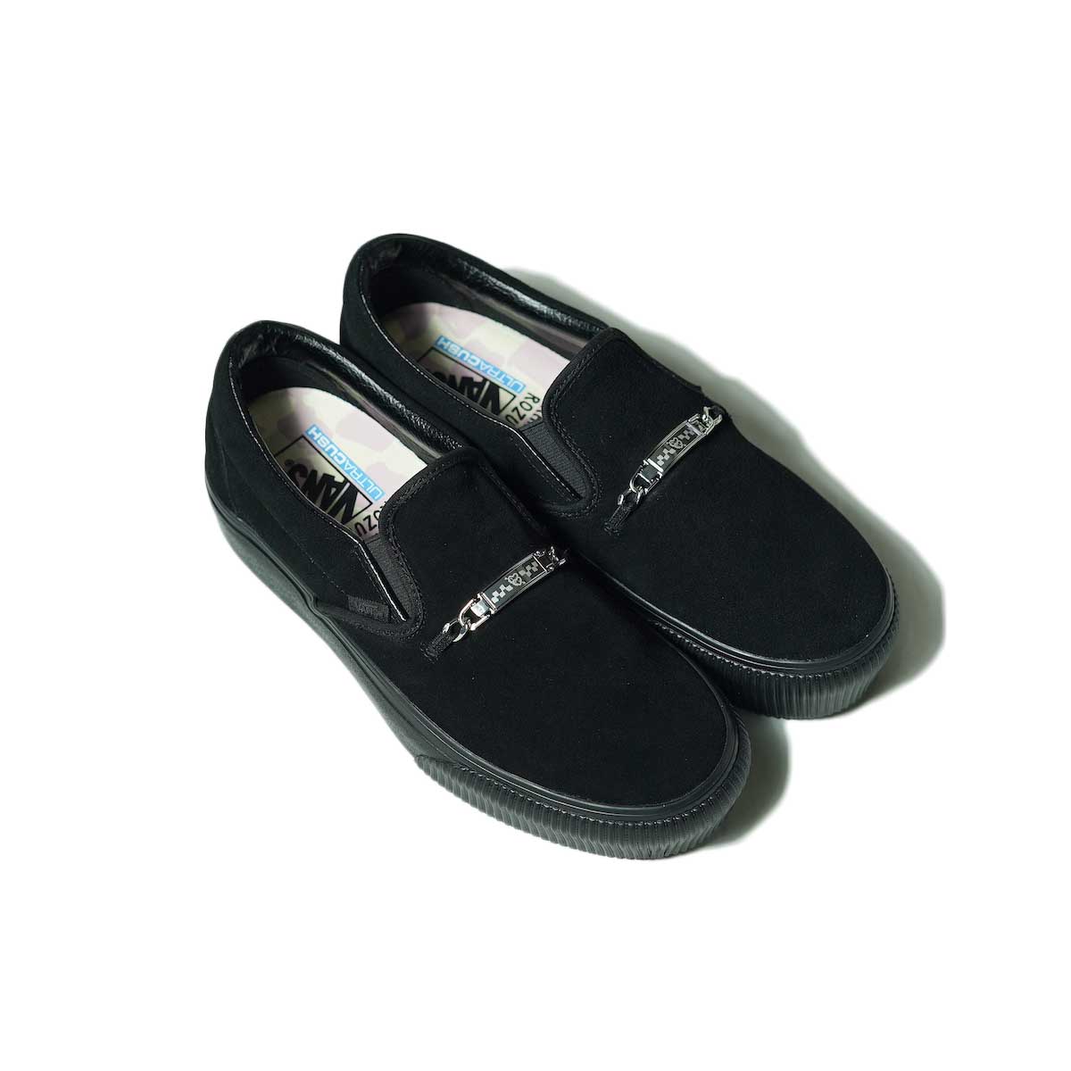 VANS / Slipon -Karina rozunko (Black)