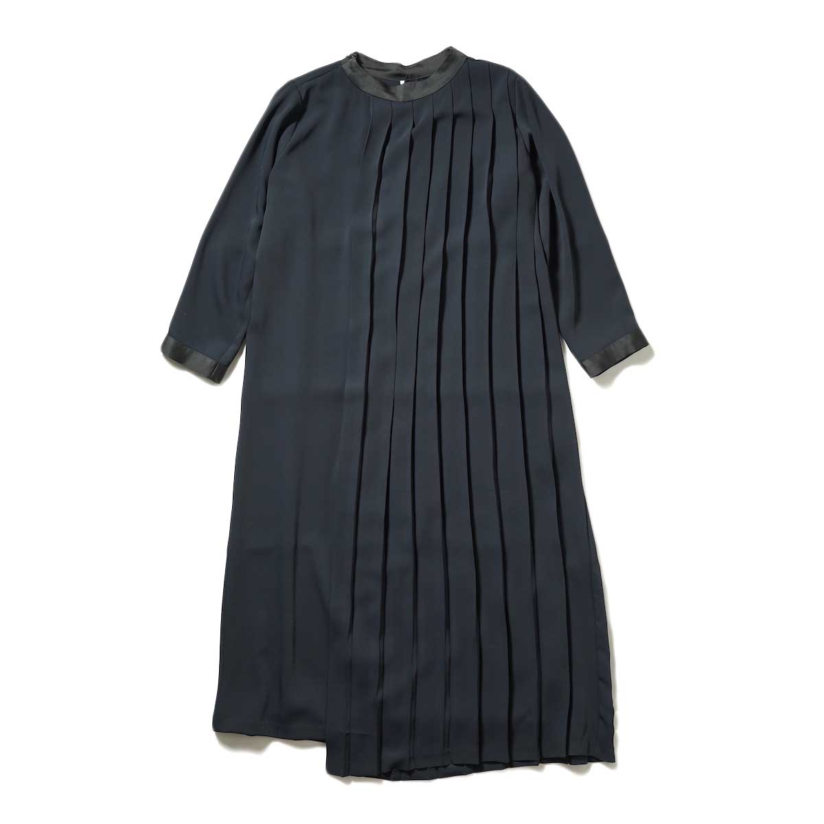 WHYTO. / pleats dress (Navy)