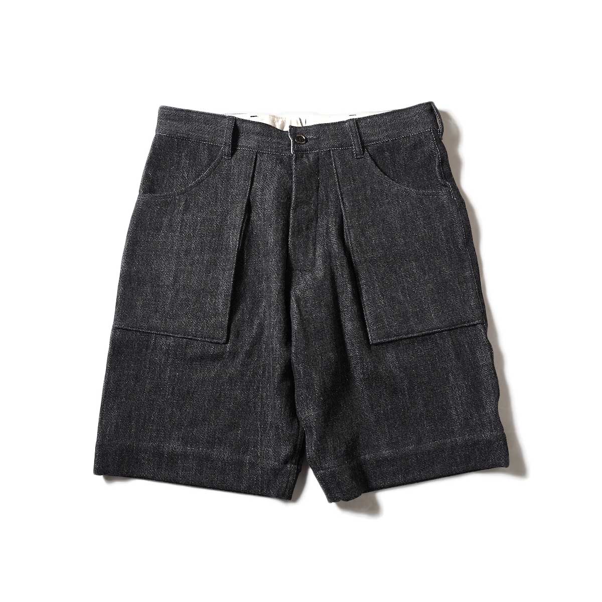 Willow Pants / P-001S - Denim Short Pants (Black Denim) 正面