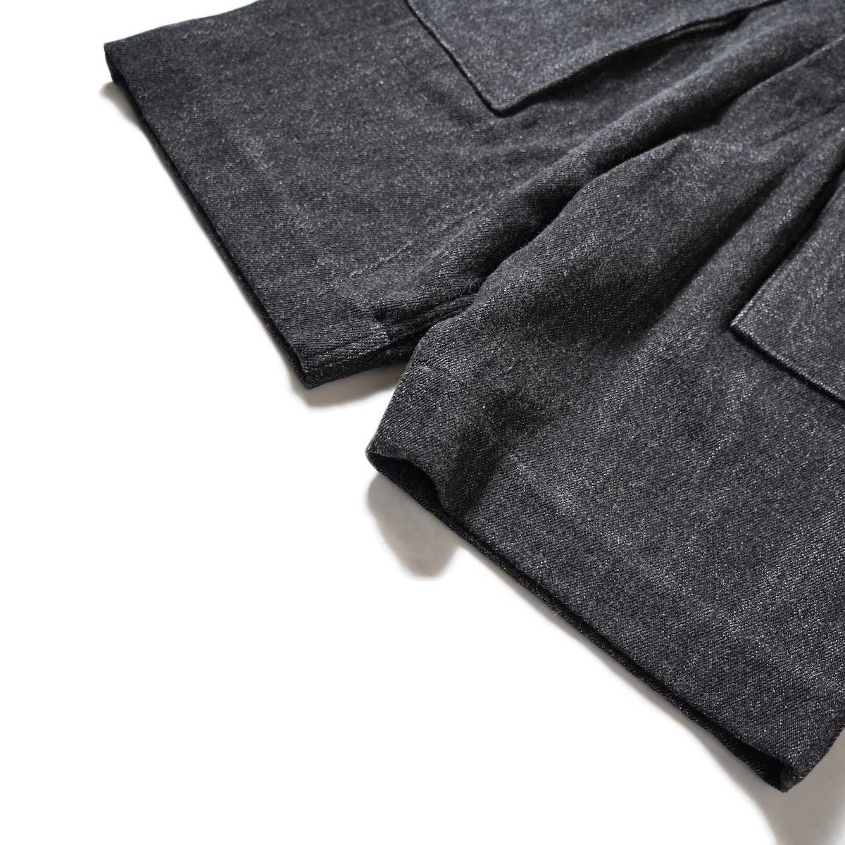 Willow Pants / P-001S - Denim Short Pants (Black Denim) 裾
