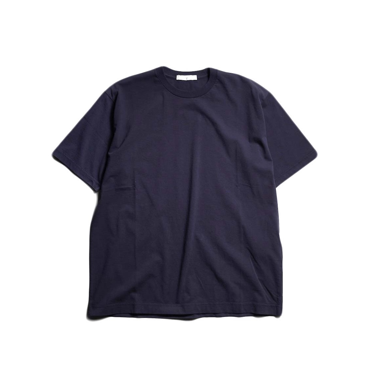 Y / ORGANIC COTTON JERSEY SHORT SLEEVE T‐SHIRT (Navy)